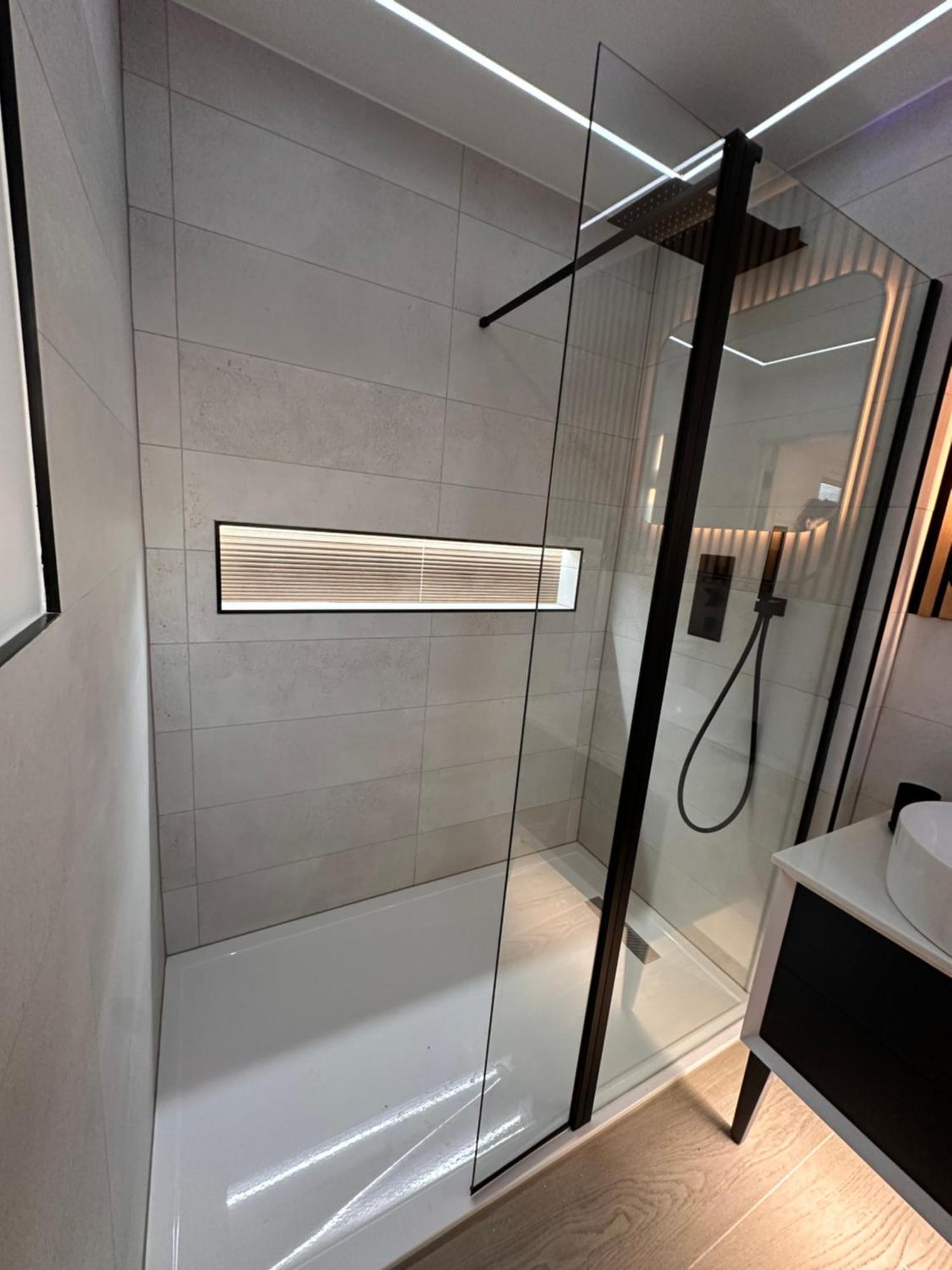 R5 - Luxury Private Ensuite Self-Contained Room - Newly Renovated Halesowen Eksteriør billede