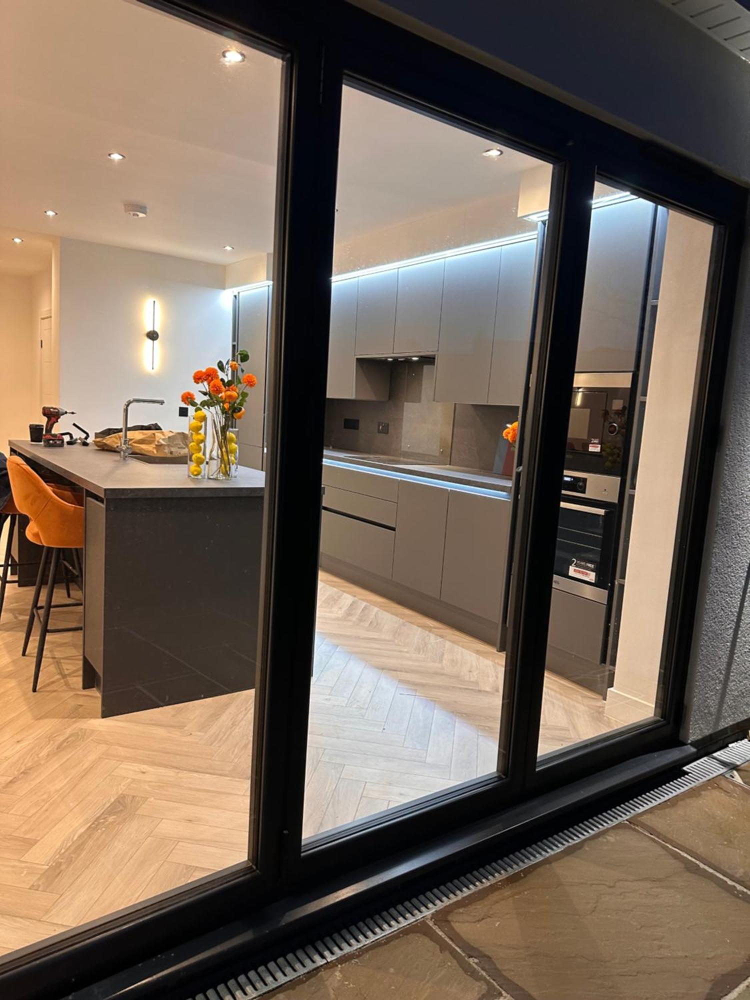 R5 - Luxury Private Ensuite Self-Contained Room - Newly Renovated Halesowen Eksteriør billede